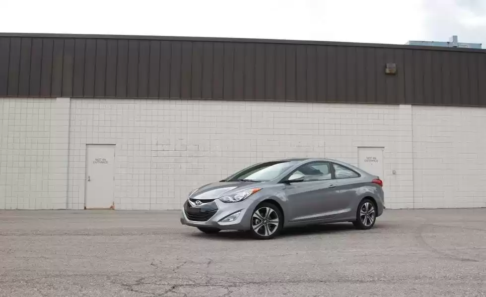 استفاده شده Hyundai Elantra برای فروش که در دوحه #6062 - 1  image 